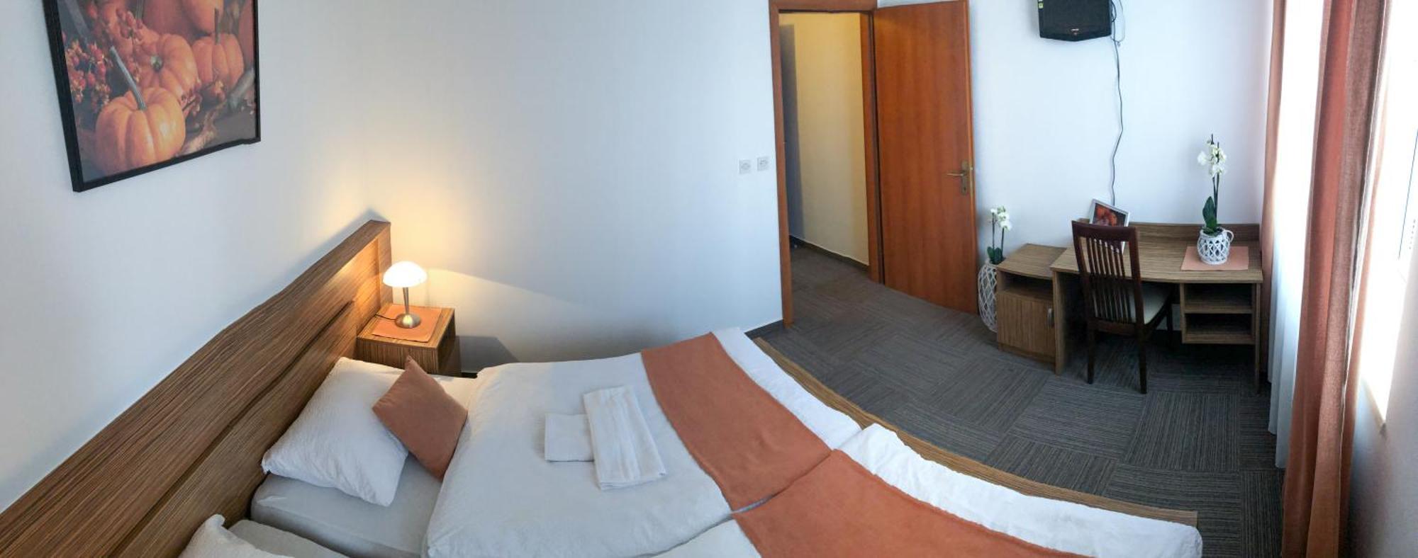 Restavracija In Prenocisca Carda Hotel Martjanci Bagian luar foto